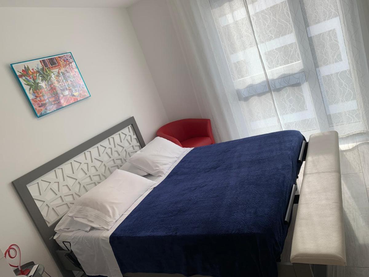 B&B Kelly Plus Lausanne Ngoại thất bức ảnh