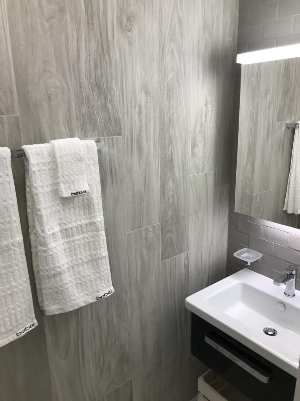 B&B Kelly Plus Lausanne Ngoại thất bức ảnh
