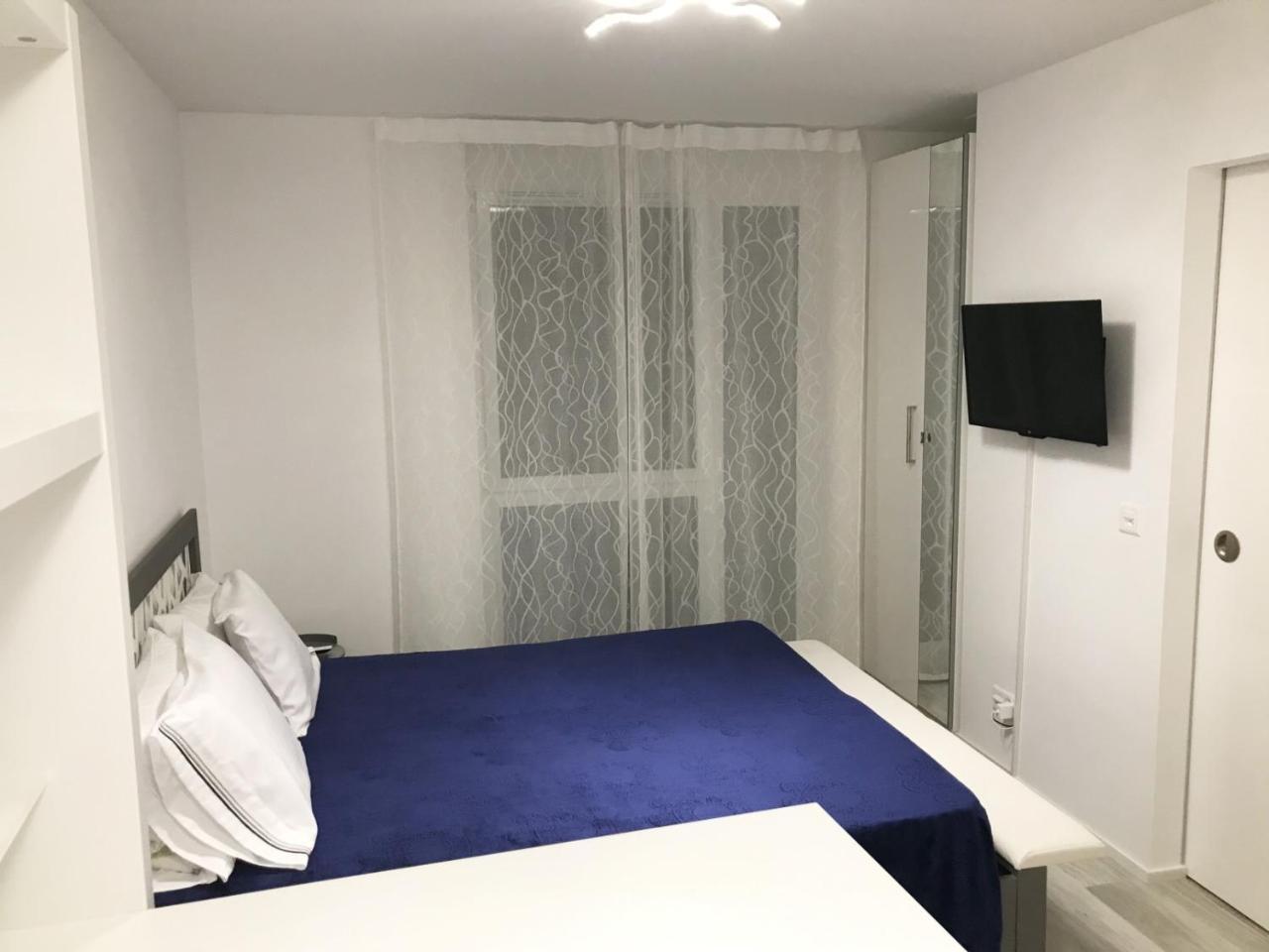 B&B Kelly Plus Lausanne Ngoại thất bức ảnh